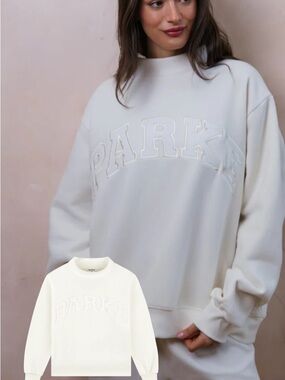 Parke Bridal -color pearl. Size L/XL